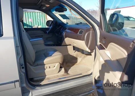 2011 GMC Yukon Xl 1500 Denali from USA, damaged, VIN 1GKS2MEF2BR278442